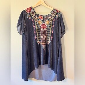 Johnny was gray velvet top with embroidery large used